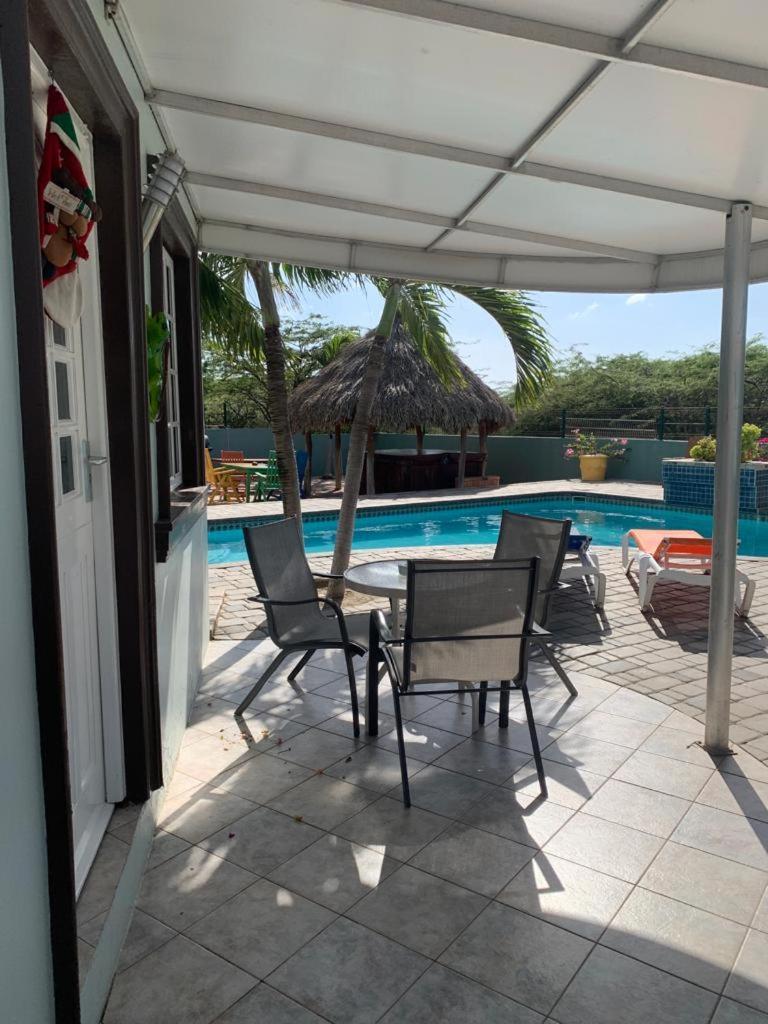 La Felicidad Aruba Aparthotel โอรันเยสตัด ภายนอก รูปภาพ